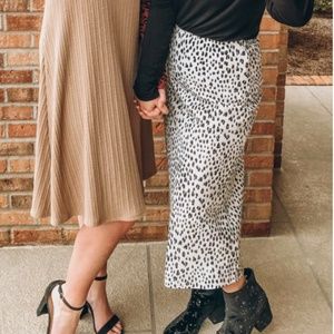 Altar'd State Satin Dalmatian Printed Midi skirt